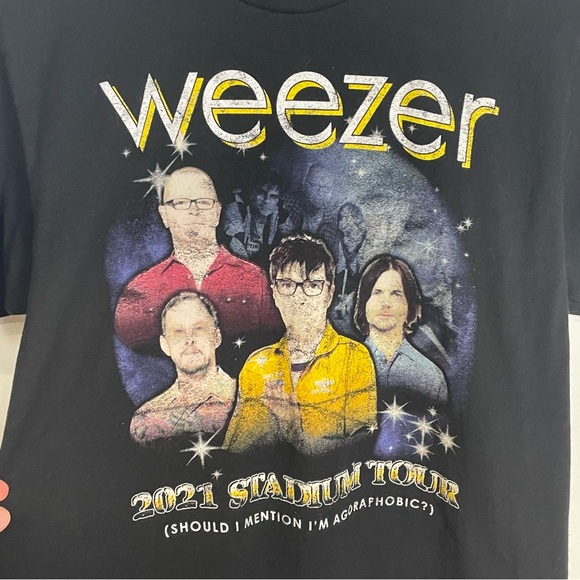 Weezer 2021 Stadium Tour Black Graphic Band Tee Size M - Picture 4 of 8